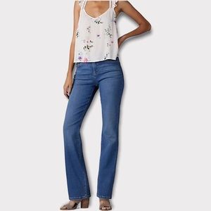 Lee Women’s Blue Relaxed Bootcut At The Waist Jeans Size 12